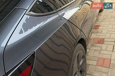 Седан Tesla Model 3 2023 в Броварах