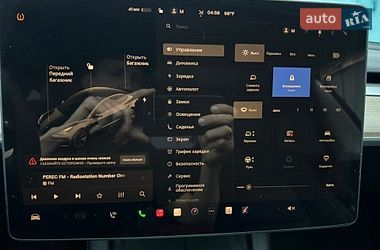 Седан Tesla Model 3 2023 в Киеве фото 13 Седан Tesla Model 3 2023 в Киеве