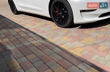 Седан Tesla Model 3 2023 в Одессе
