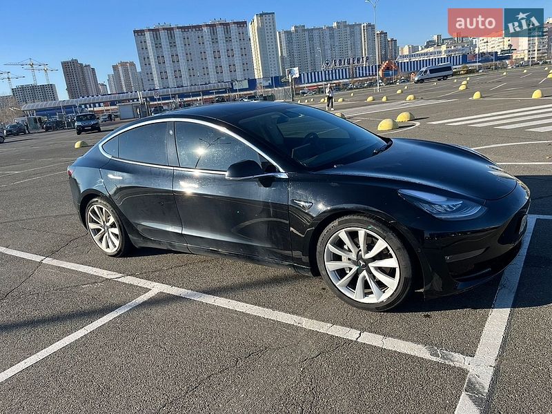 Седан Tesla Model 3 2020 в Киеве фото 2 Седан Tesla Model 3 2020 в Киеве