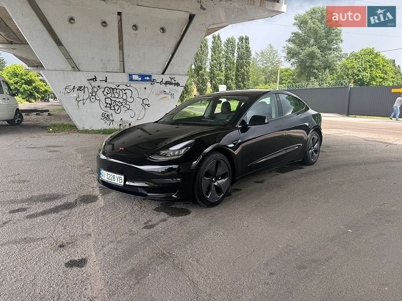 Tesla Model 3 2018