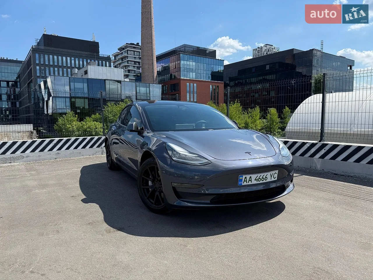 2024 Tesla Model Y - мініатюра 24