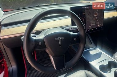 Седан Tesla Model 3 2022 в Барышевке