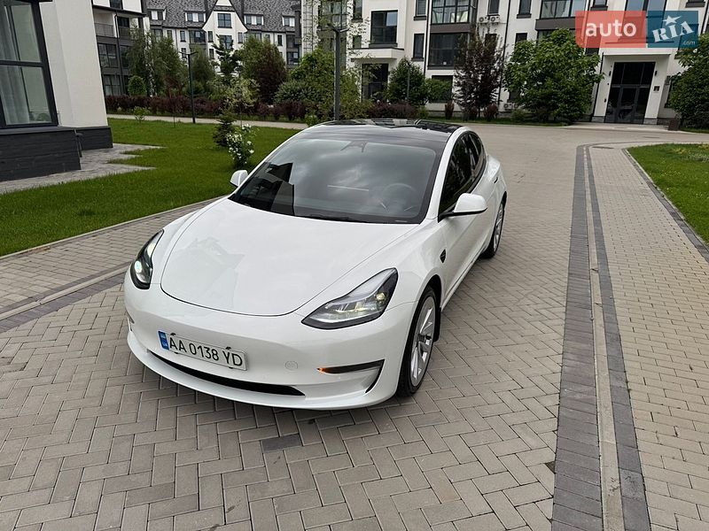 Седан Tesla Model 3 2022 в Киеве фото 7 Седан Tesla Model 3 2022 в Киеве