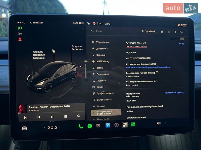 Седан Tesla Model 3 2022 в Тернополе
