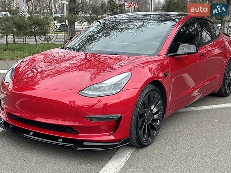 Tesla Model 3 2022