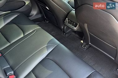 Седан Tesla Model 3 2021 в Кривому Розі