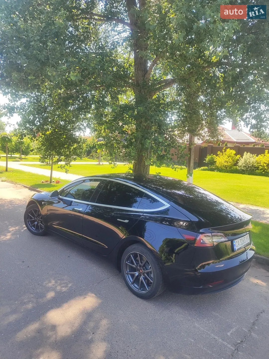 2019 Tesla Model 3 - мініатюра 8
