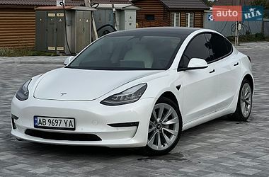 Седан Tesla Model 3 2020 в Виннице