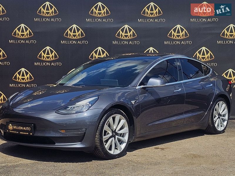 Седан Tesla Model 3 2019 в Києві фото 3 Седан Tesla Model 3 2019 в Києві
