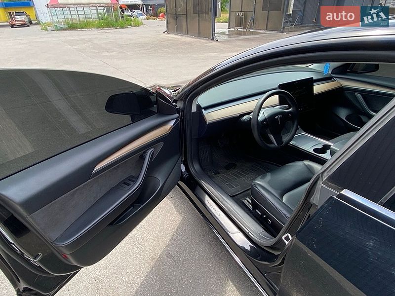 Седан Tesla Model 3 2022 в Дніпрі фото 10 Седан Tesla Model 3 2022 в Дніпрі