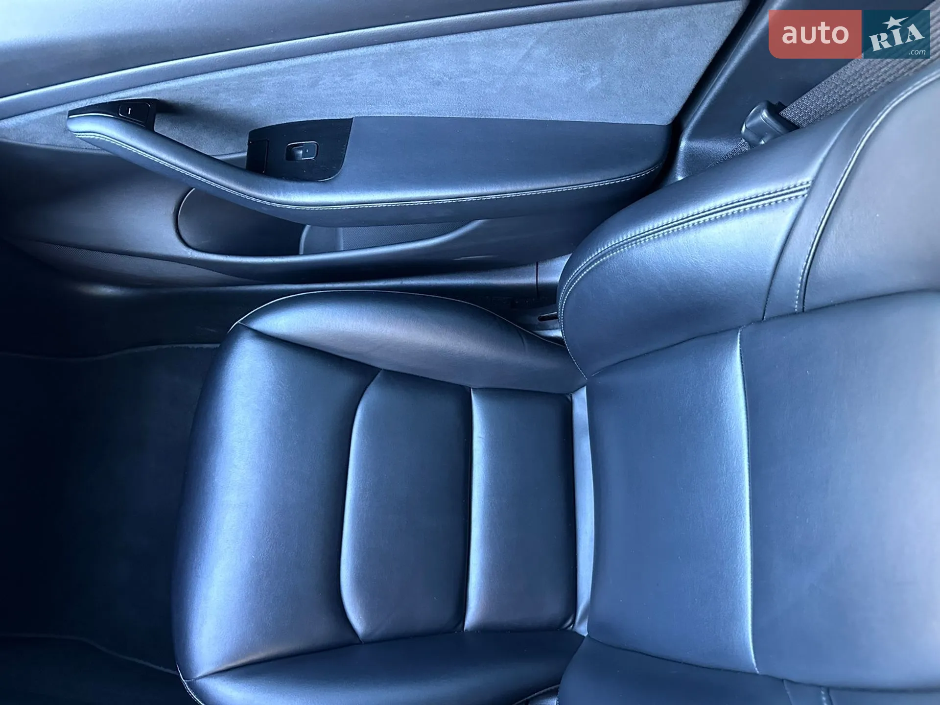 2019 Tesla Model 3 - мініатюра 11