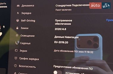 Седан Tesla Model 3 2021 в Киеве