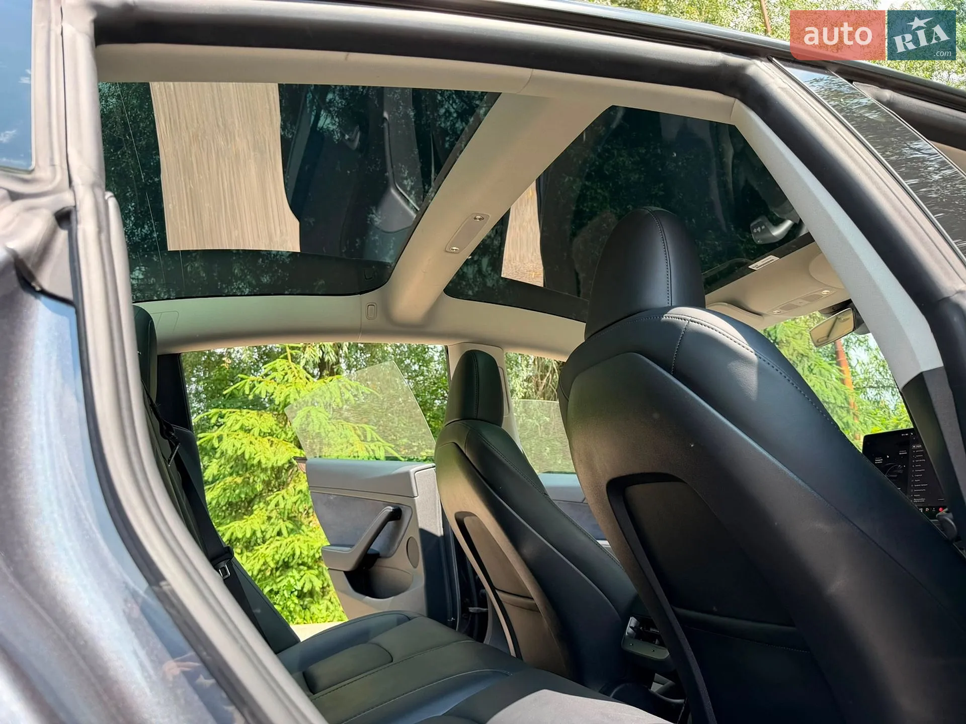Tesla Model 3 2023 VIN 5YJ3E1EB7PF681140 фото оголошення 36 з 62