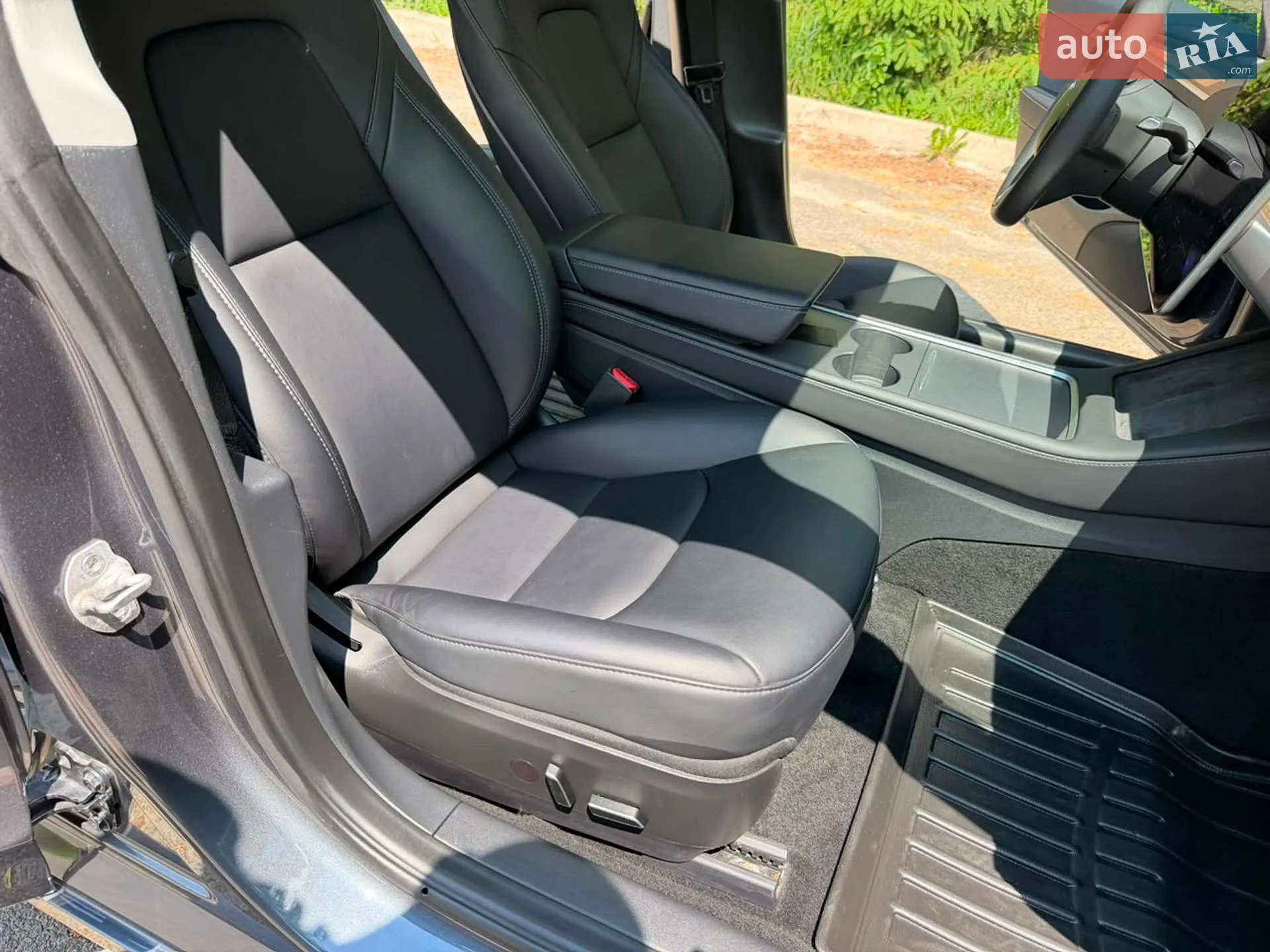 2023 Tesla Model 3 - мініатюра 38