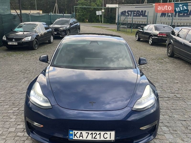 Седан Tesla Model 3 2018 в Києві фото 3 Седан Tesla Model 3 2018 в Києві