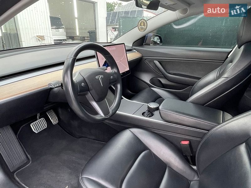Седан Tesla Model 3 2018 в Києві фото 10 Седан Tesla Model 3 2018 в Києві