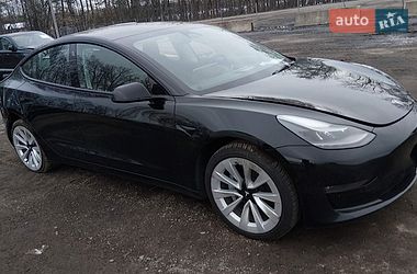 Седан Tesla Model 3 2022 в Львові