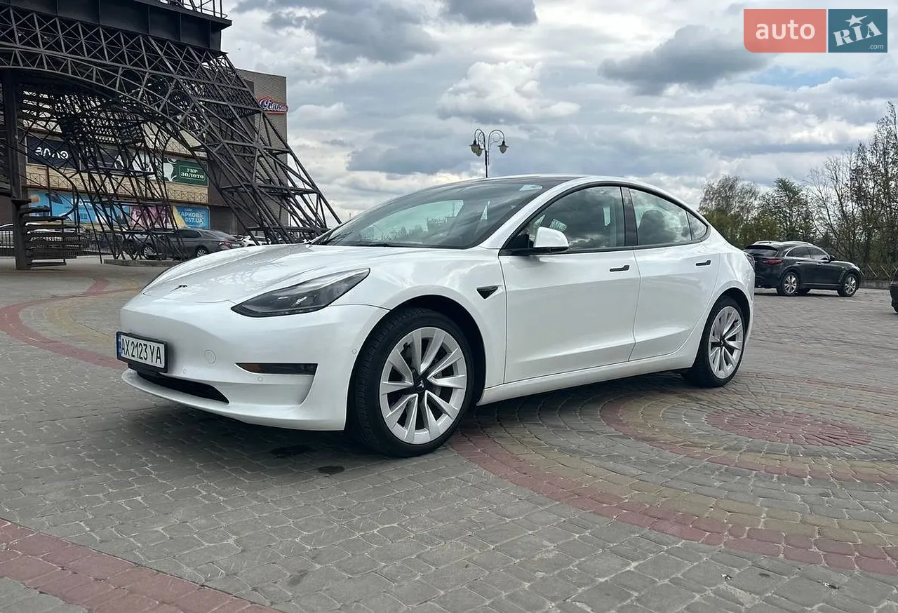 2022 Tesla Model 3 - мініатюра 11