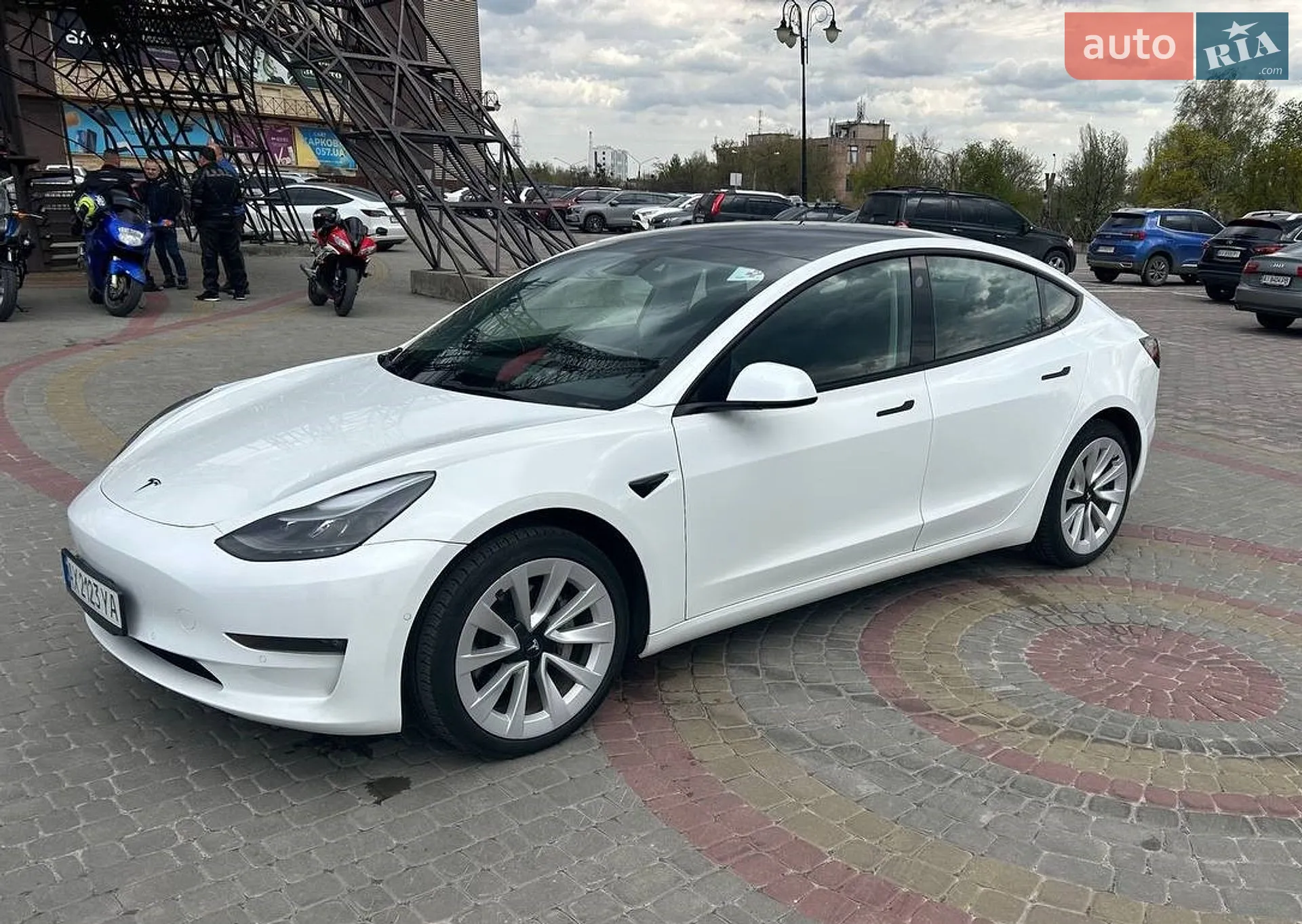 2022 Tesla Model 3 - мініатюра 10