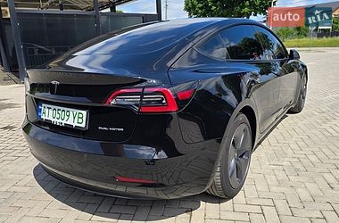 Седан Tesla Model 3 2020 в Івано-Франківську