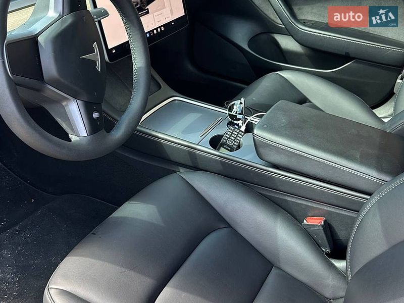 Седан Tesla Model 3 2023 в Кропивницком фото 8 Седан Tesla Model 3 2023 в Кропивницком