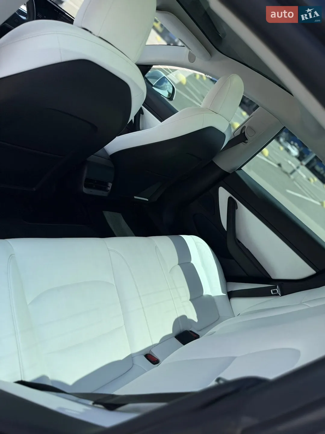 2020 Tesla Model 3 - мініатюра 13