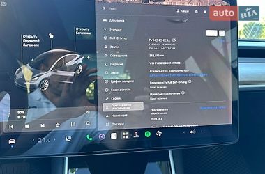 Седан Tesla Model 3 2019 в Ужгороде