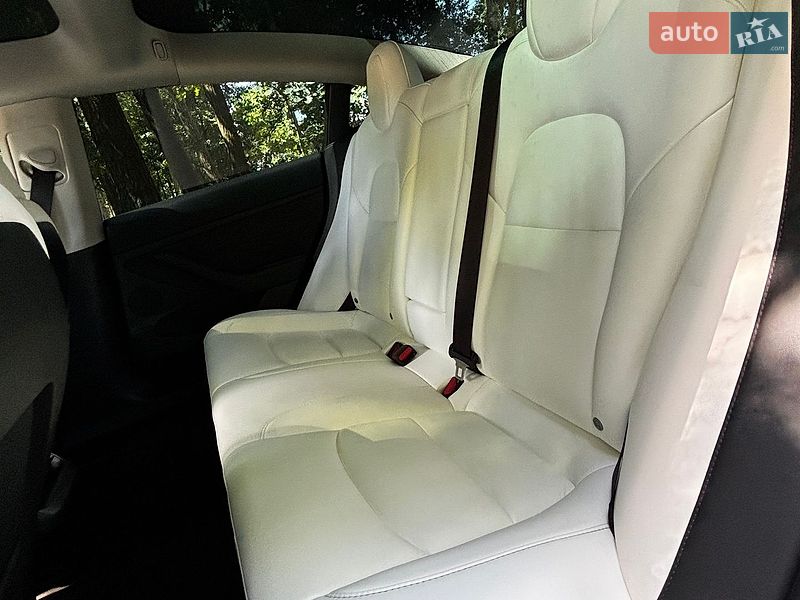 Седан Tesla Model 3 2022 в Белогородке фото 14 Седан Tesla Model 3 2022 в Белогородке