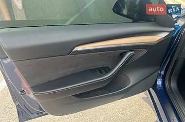 Седан Tesla Model 3 2022 в Киеве фото 10 Седан Tesla Model 3 2022 в Киеве