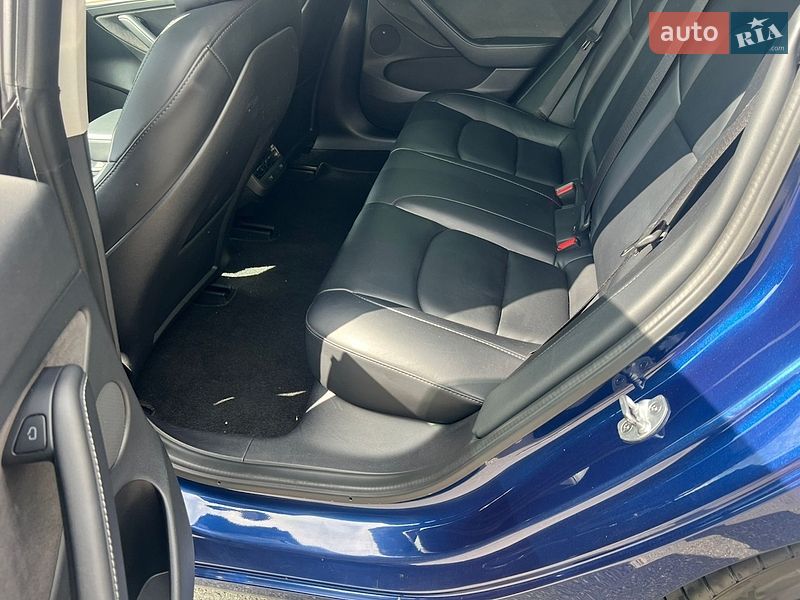 Седан Tesla Model 3 2022 в Киеве фото 16 Седан Tesla Model 3 2022 в Киеве