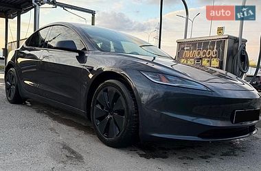 tesla model-3 2024 в Киев от профессионального продавца Оксана Бідюк