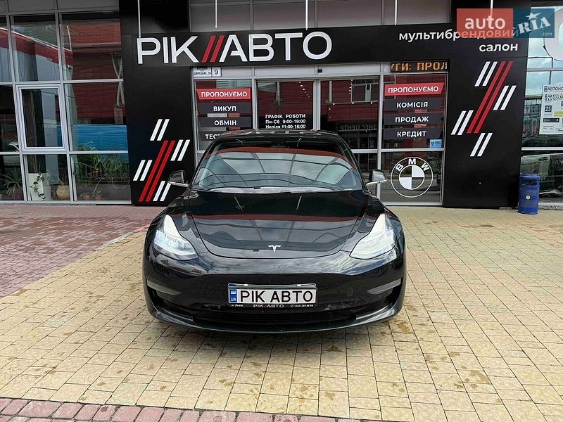 Tesla Model 3 2018 Tesla Model 3 2018