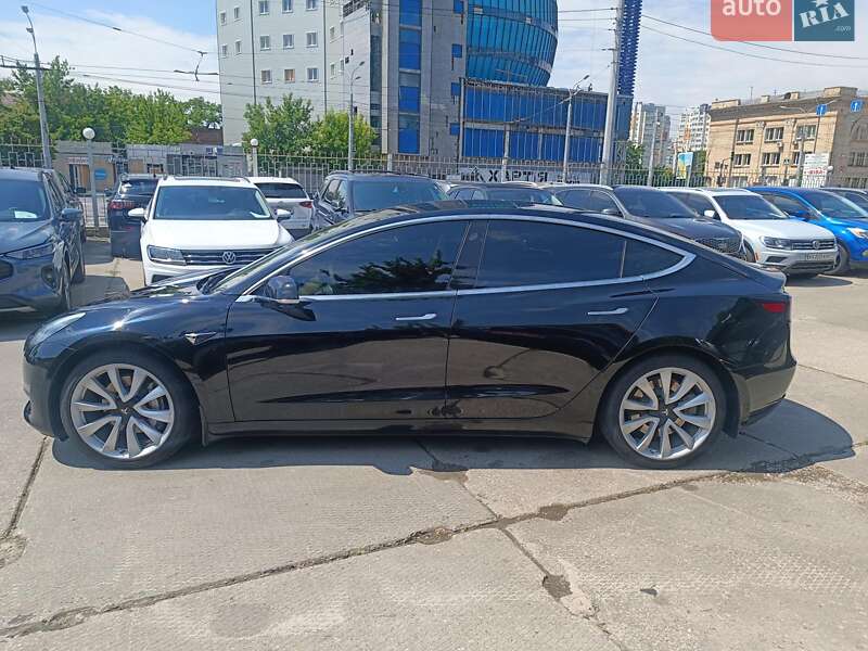 Седан Tesla Model 3 2019 в Харькове фото 4 Седан Tesla Model 3 2019 в Харькове