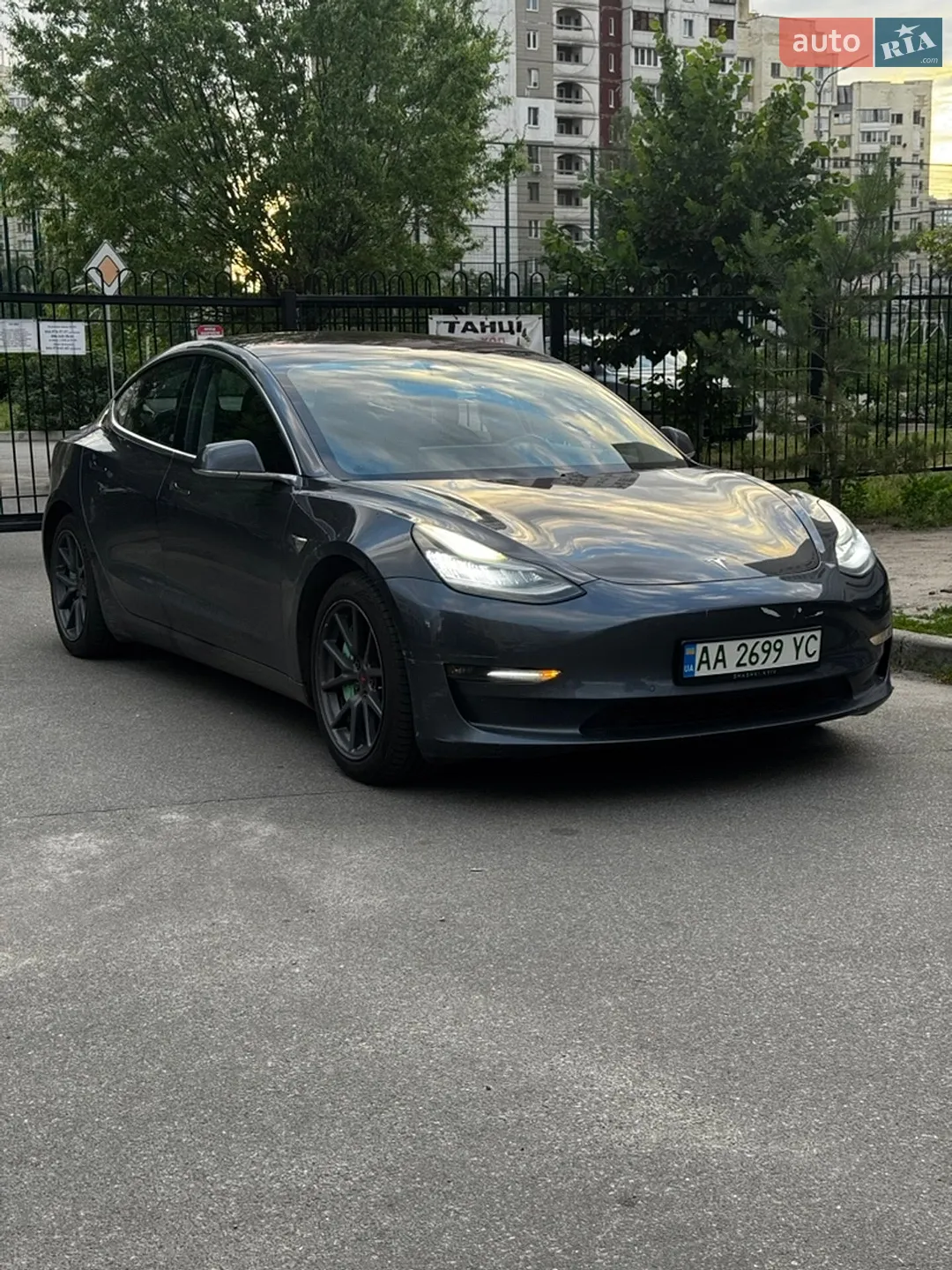 2018 Tesla Model 3 - мініатюра 3