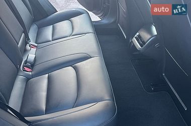 Седан Tesla Model 3 2021 в Києві