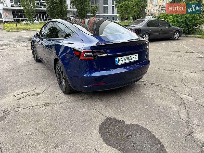 Седан Tesla Model 3 2022 в Киеве фото 10 Седан Tesla Model 3 2022 в Киеве