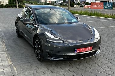 tesla model-3 2019 в Киев от профессионального продавца Авто Авто