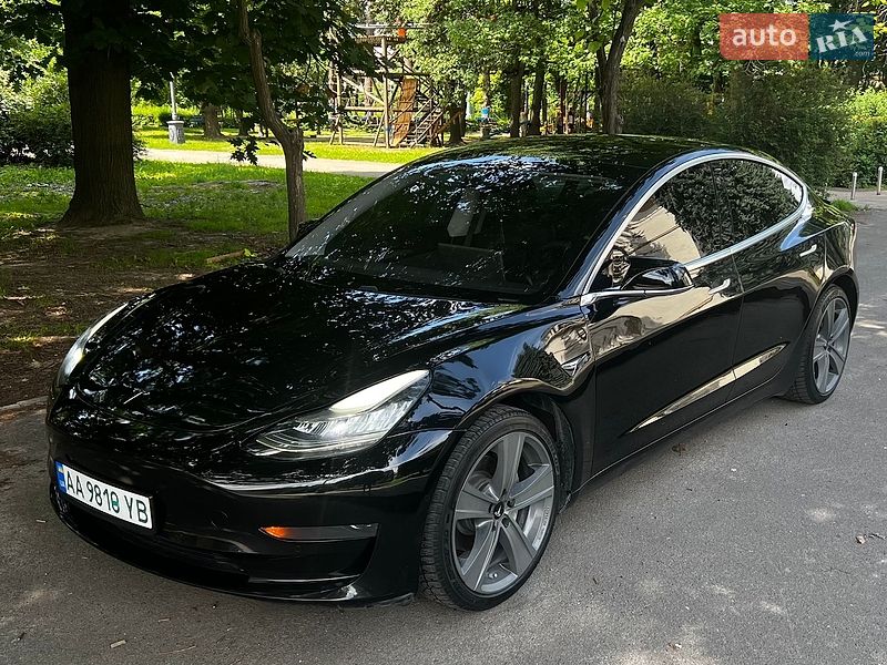 Tesla Model 3 2020 Tesla Model 3 2020