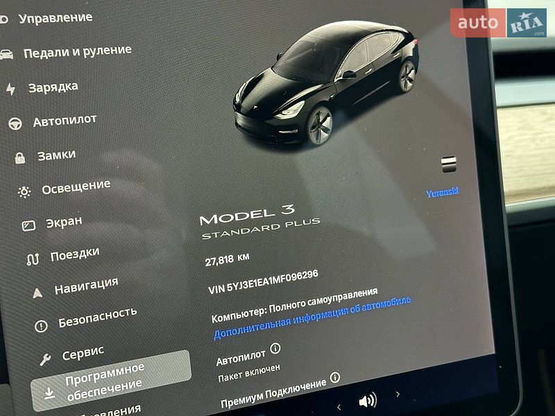 Седан Tesla Model 3 2021 в Львове