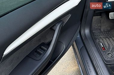 Седан Tesla Model 3 2022 в Днепре фото 15 Седан Tesla Model 3 2022 в Днепре