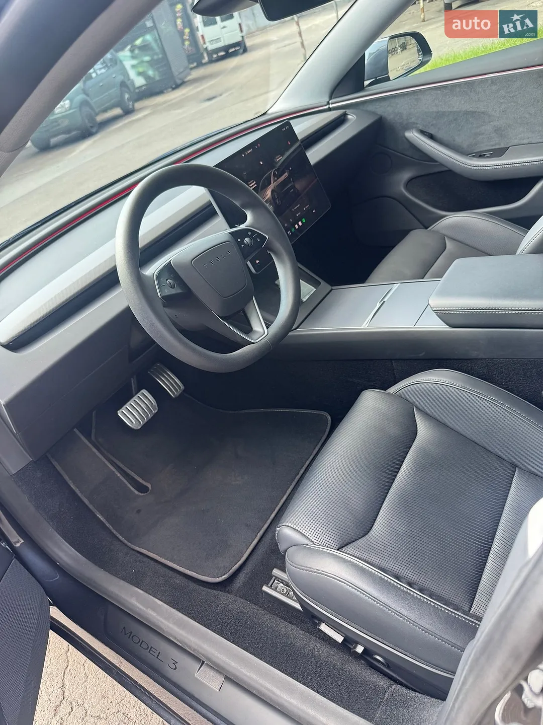 2024 Tesla Model 3 - мініатюра 10
