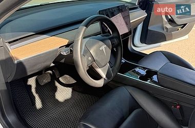 Седан Tesla Model 3 2020 в Києві фото 12 Седан Tesla Model 3 2020 в Києві