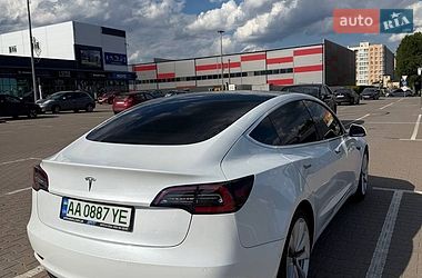 Седан Tesla Model 3 2020 в Києві фото 5 Седан Tesla Model 3 2020 в Києві