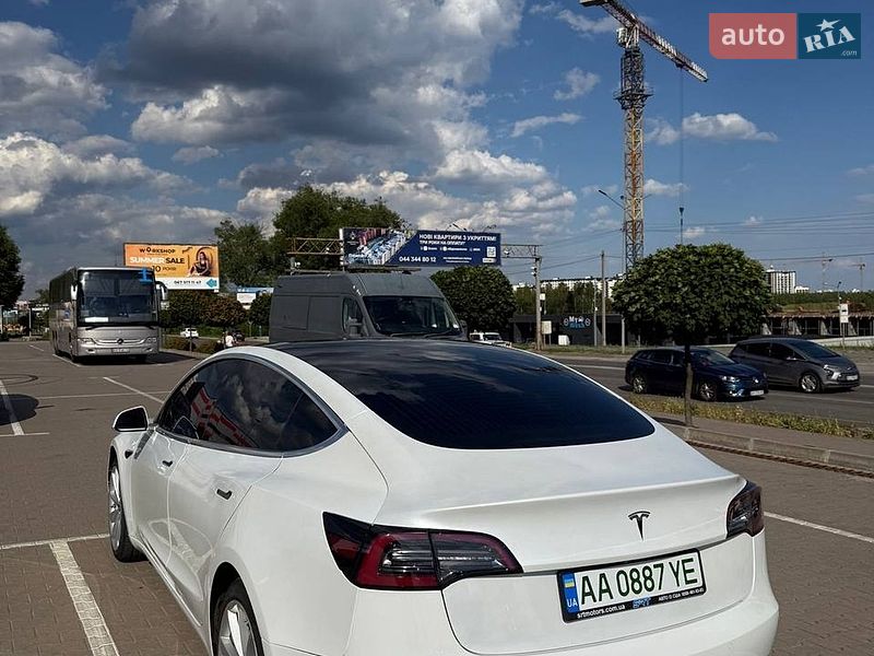 Седан Tesla Model 3 2020 в Києві фото 4 Седан Tesla Model 3 2020 в Києві