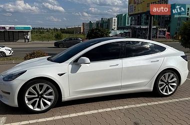 Седан Tesla Model 3 2020 в Києві фото 3 Седан Tesla Model 3 2020 в Києві