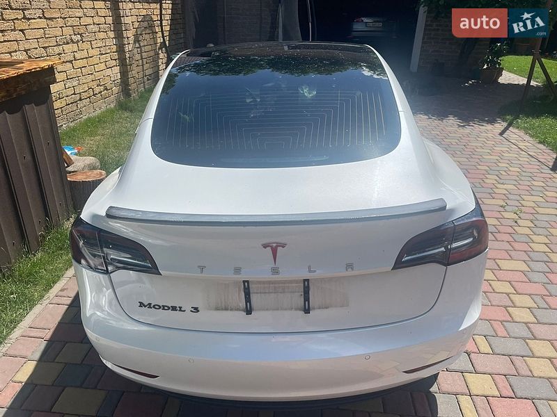 Седан Tesla Model 3 2020 в Луцке фото 7 Седан Tesla Model 3 2020 в Луцке