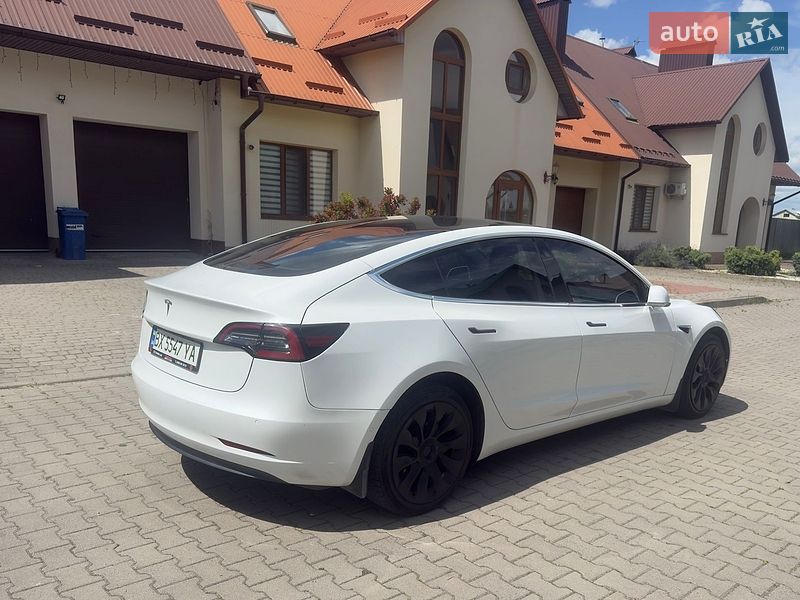 Седан Tesla Model 3 2019 в Хмельницькому
