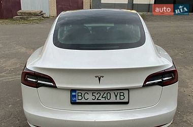 Седан Tesla Model 3 2020 в Днепре
