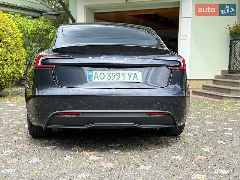 Седан Tesla Model 3 2024 в Ужгороде фото 3 Седан Tesla Model 3 2024 в Ужгороде